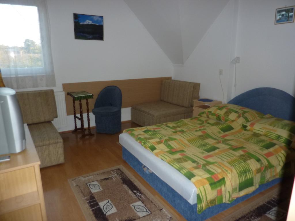 Bridgehaus Apartamento Balatonfüred Quarto foto