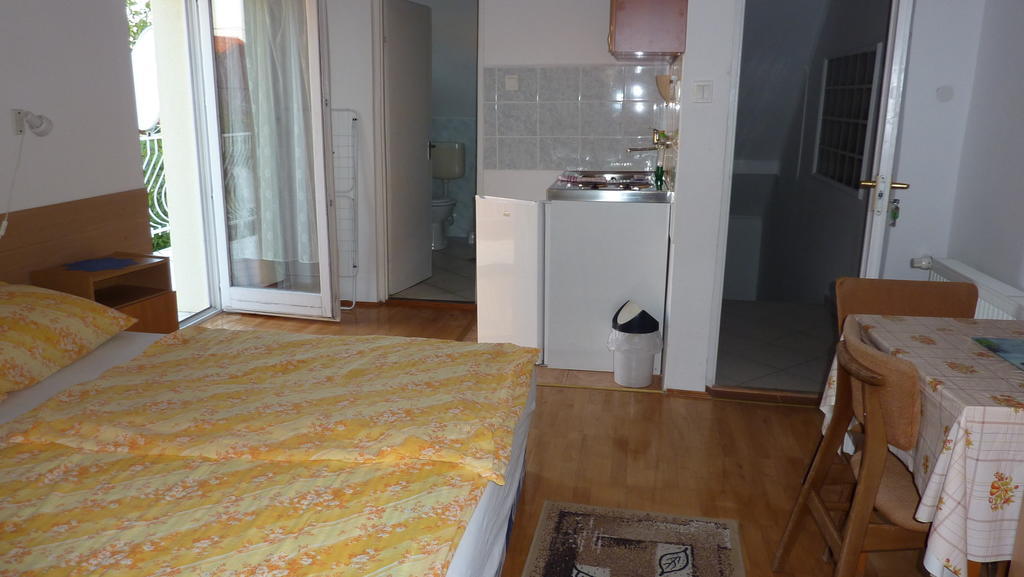 Bridgehaus Apartamento Balatonfüred Quarto foto